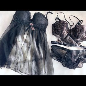 Victoria secret set